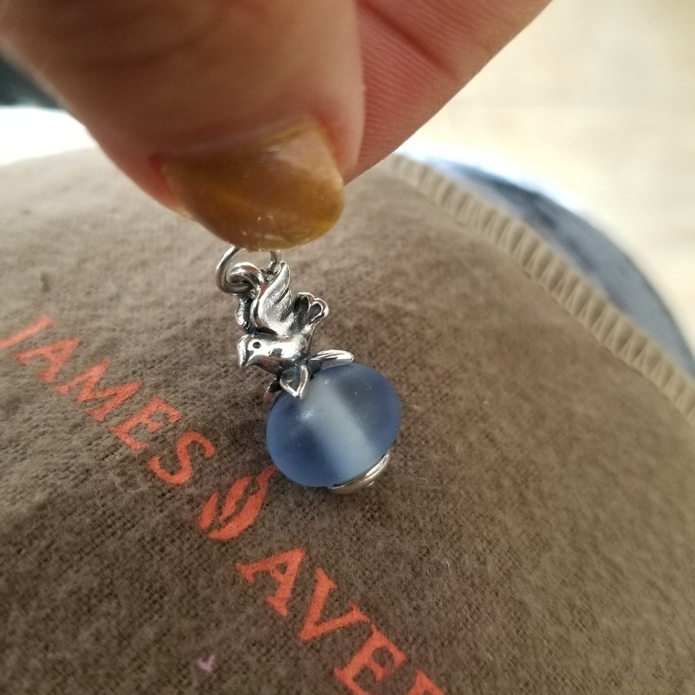 James Avery retired Dove Finial